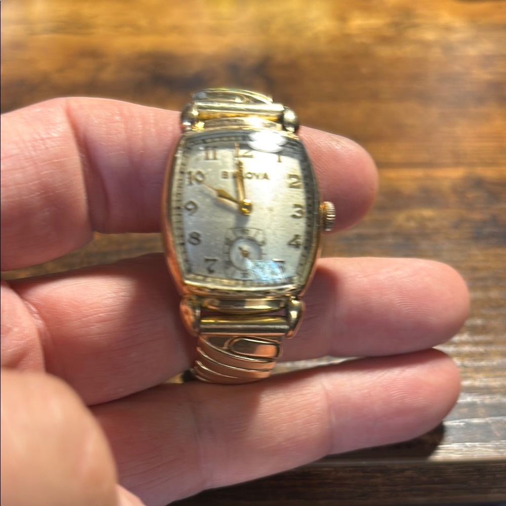 Vintage Bulova. Has serial number on back of case.